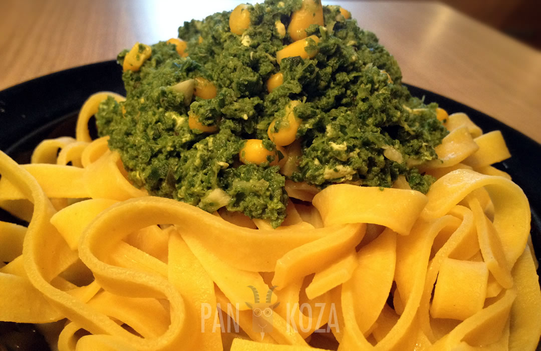 Makaron ze szpinakiem i kukurydzą 1 Pan Artur - Makaron ze szpinakiem i kukurydzą